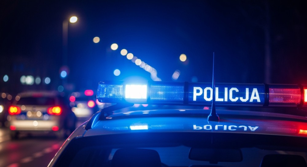 Policjanci z Ostrołęki edukują młodzież o hejcie i odpowiedzialności w sieci