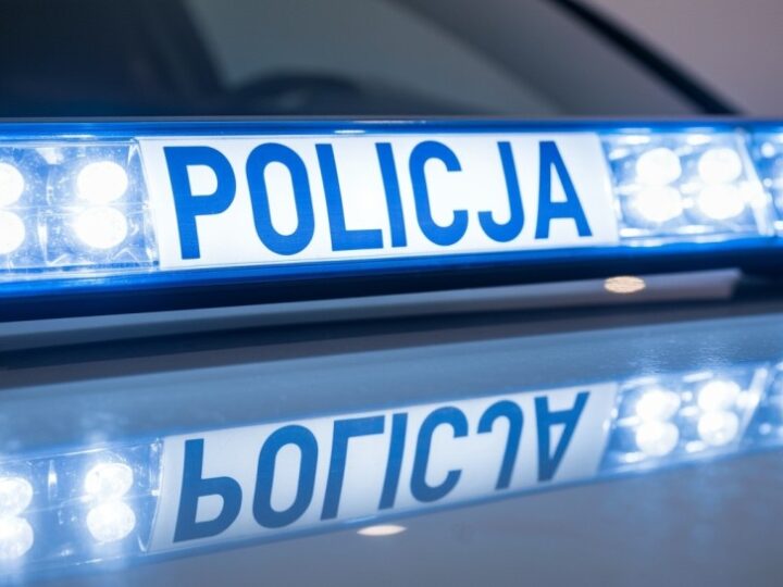 Zadbaj o bezpieczeństwo: odśnieżanie auta to Twój obowiązek!