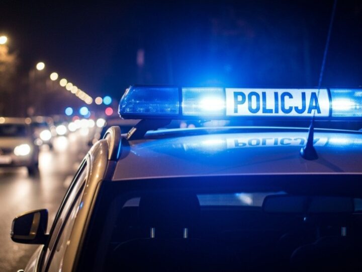 Nowoczesne radiowozy dla ostrołęckiej Policji – uroczyste przekazanie floty