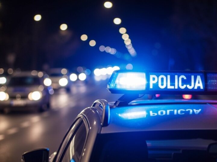 Święty Mikołaj zatrzymany: Policja interweniuje w Wigilię z powodu niesprawnego skutera