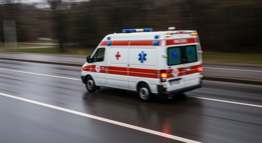 Ostrzeżenie policji: Odśnieżanie dachów to nasz obowiązek!