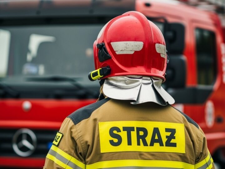 Mazowsze wspiera OSP Ostrołęka nowoczesnym sprzętem ratunkowym