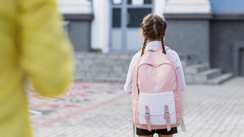 Nowe oblicze Zespołu Szkół Powiatowych w Kadzidle – inwestycja w edukację w Powiecie Ostrołęckim