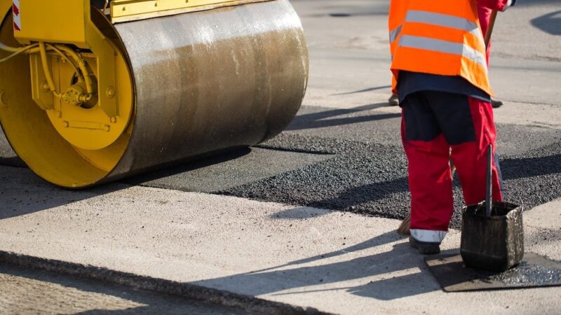 30 milionów złotych na nową drogę w powiecie ostrołęckim: kluczowa inwestycja dla mieszkańców i przedsiębiorców