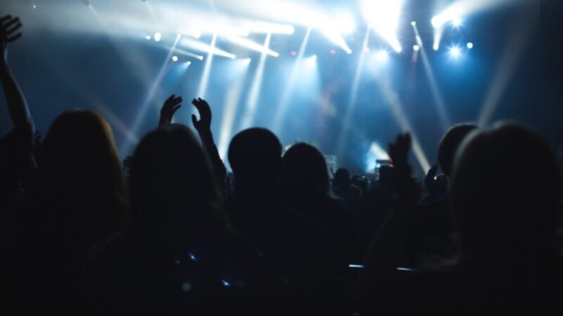 Wichrowe wzgórza: nowa, zmysłowa wizja klasycznej miłości w Kinie Jantar!