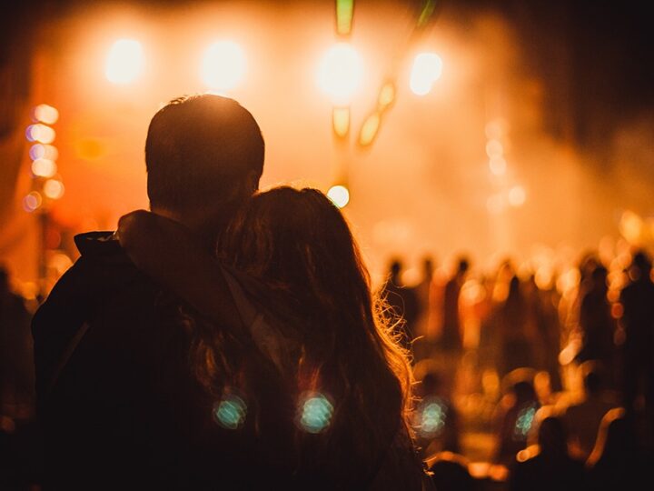 Muzyczne uniesienia na „Mazowsze Paniom” – niezapomniane występy wyjątkowych artystów!