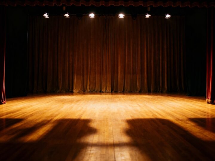 Separatka: Spotkanie dwóch kobiet w nietypowej sytuacji na Ostrołęckiej Wiośnie Teatralnej