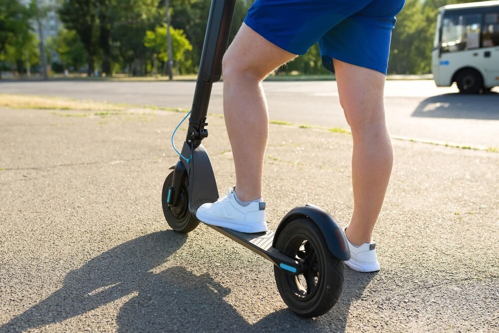 Nowe przepisy: Hulajnoga elektryczna tylko dla dzieci od 13. roku życia!