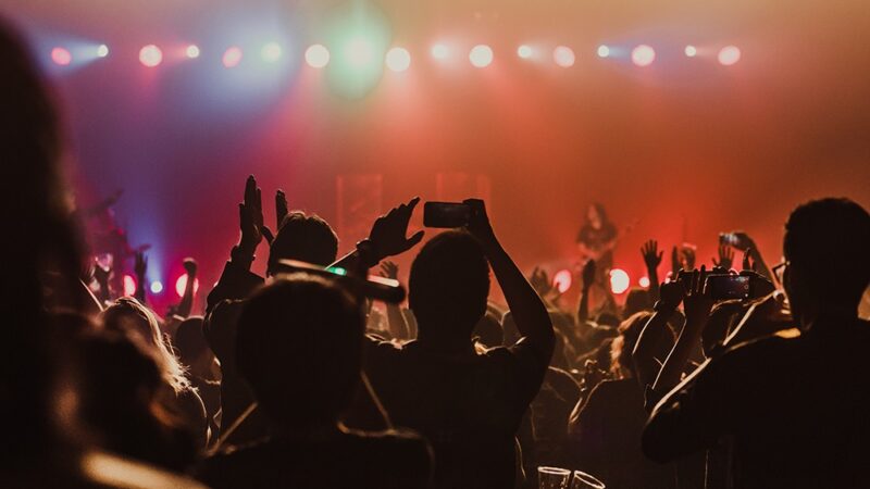 Kwiecień pełen kultury w Ostrołęce: Nie przegap tych wydarzeń!