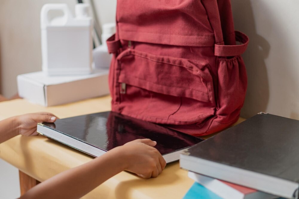 Ostrołęka stawia na cyfrową edukację: przedszkole z unijnym wsparciem na nowoczesne materiały dydaktyczne