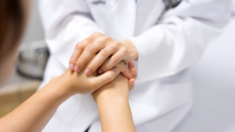 Policjanci z Łysych edukują dzieci w zakresie bezpieczeństwa