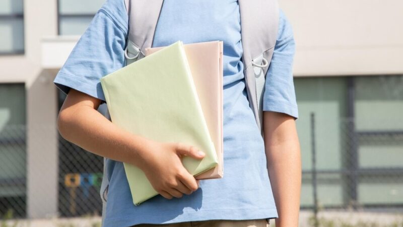 Eko-rewolucja w Grabówku: nowoczesna szkoła z zielonymi technologiami otwarta!