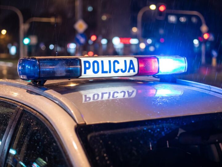 Bmw na drodze: 131 km/h w strefie 50 – policja natychmiast interweniuje