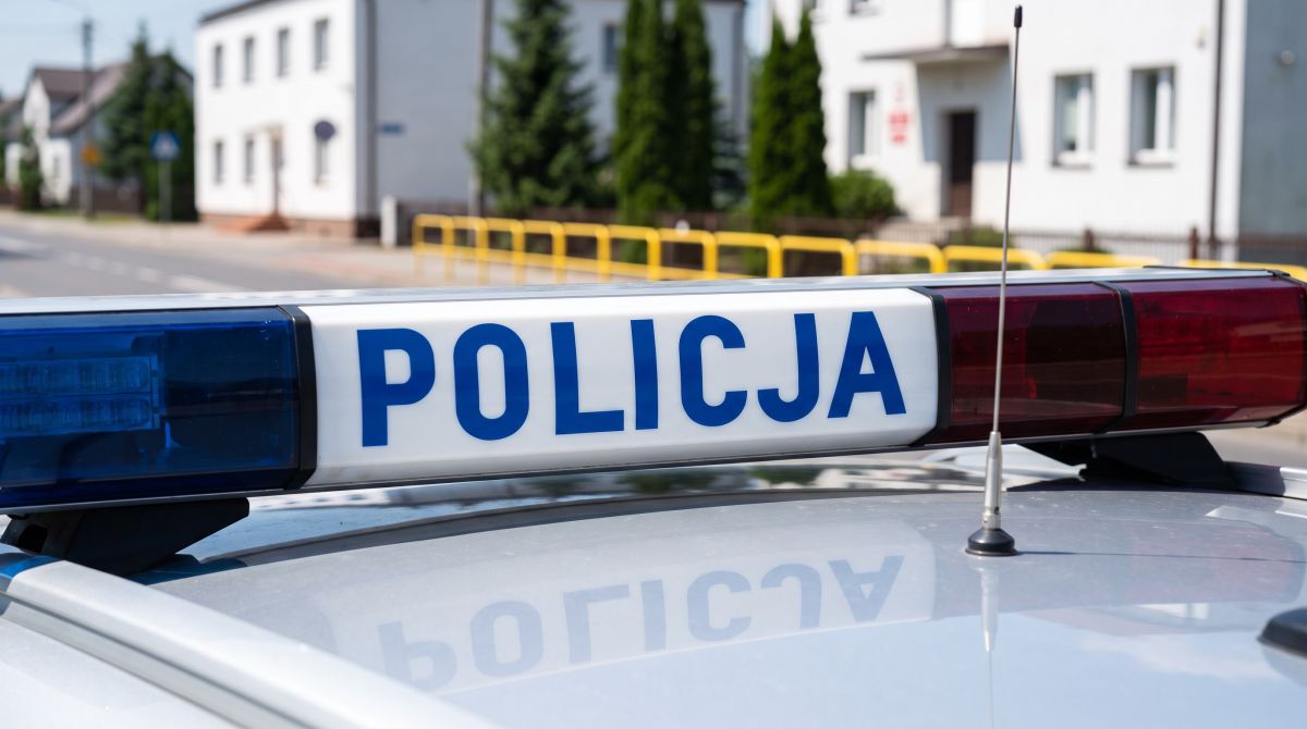 Zachowaj czujność podczas sprzątania grobów – złodzieje nie śpią!