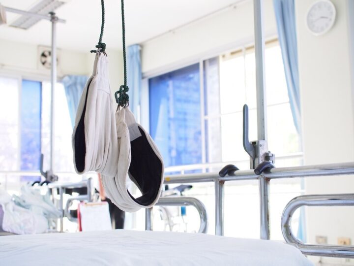 Wzrok pod kontrolą: wykład i badania dla seniorów w Ostrołęce